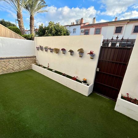 Like At Home Near Seville Montequinto Экстерьер фото