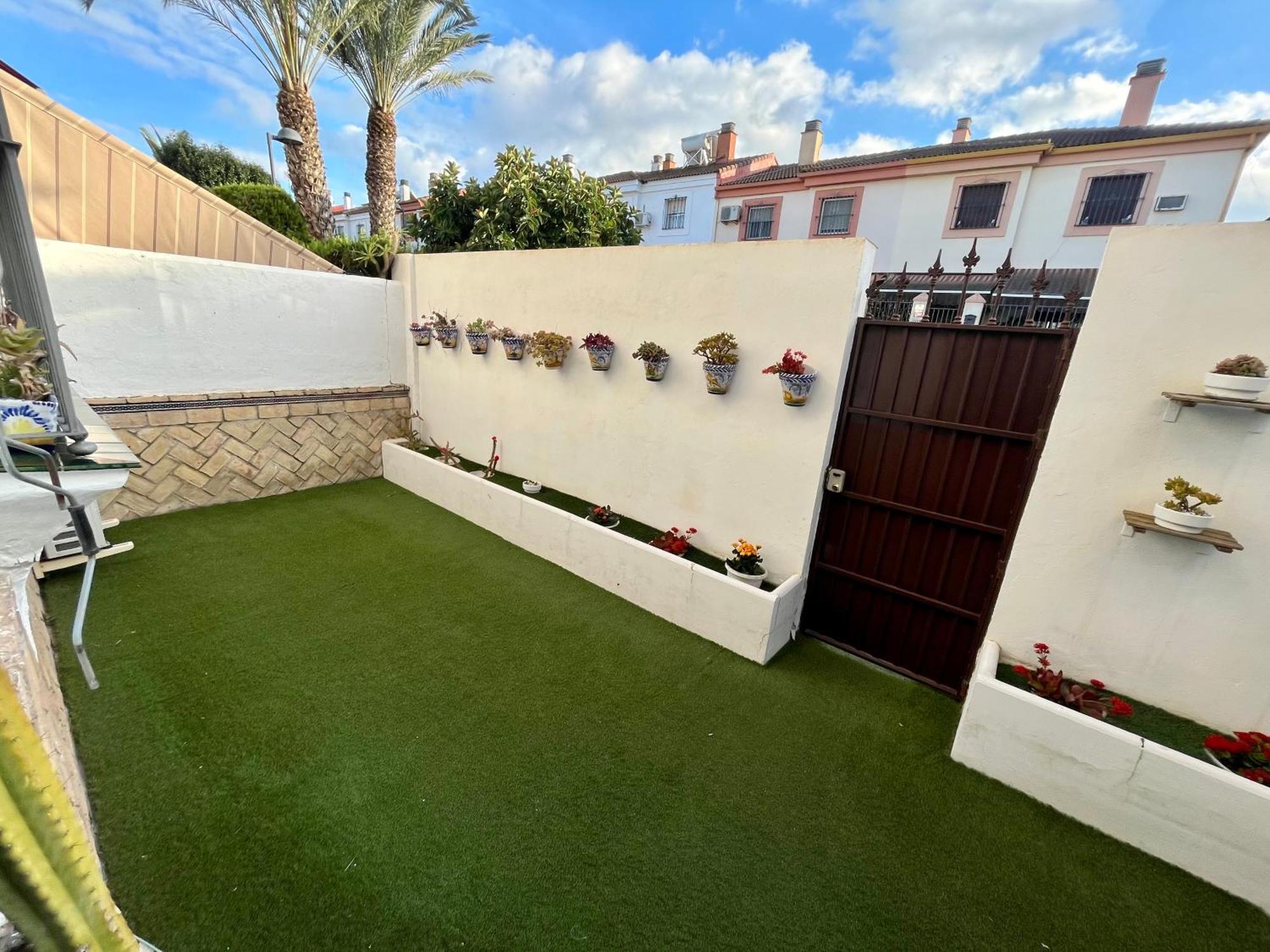 Like At Home Near Seville Montequinto Экстерьер фото